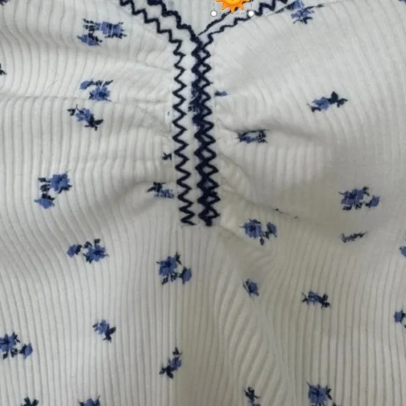 White and Blue Floral Women's Top - Picture 3 of 4